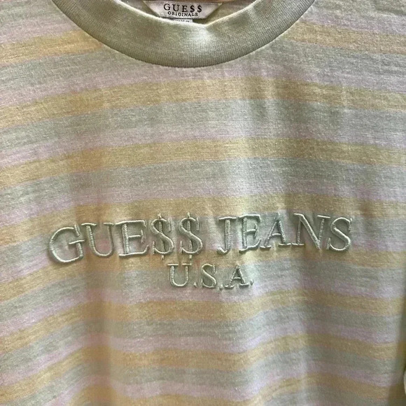 Guess Men's Cream T-Shirt - Picture 4 of 5